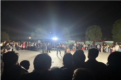 公安县文旅局依法取缔梅园公园违规营业性演出，守护文化市场秩序